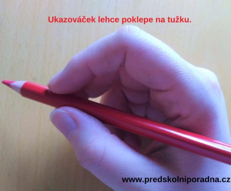 4 4 netradiční tipy pro správný úchop tužky